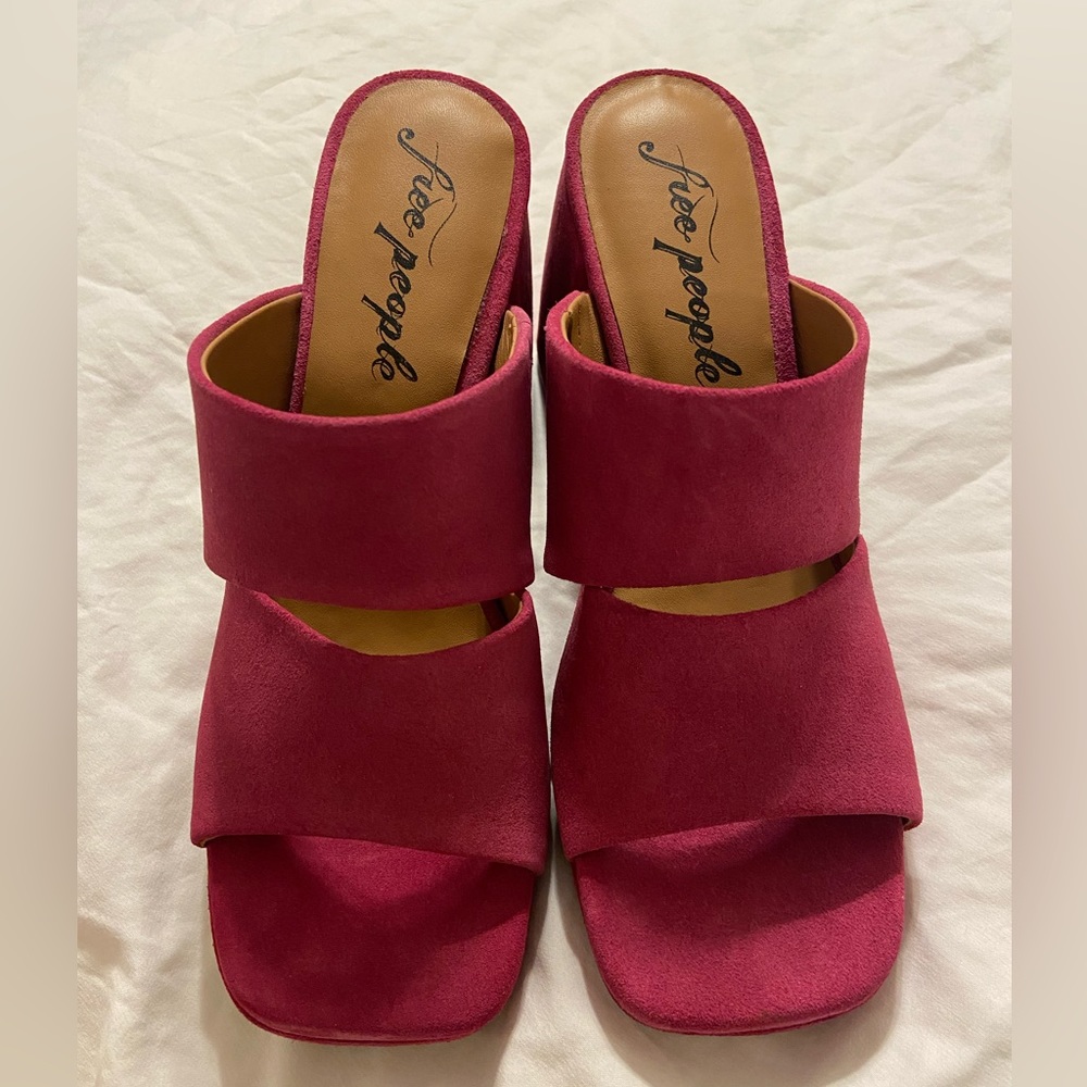 Free People Love Is Everywhere Platform- Fushia